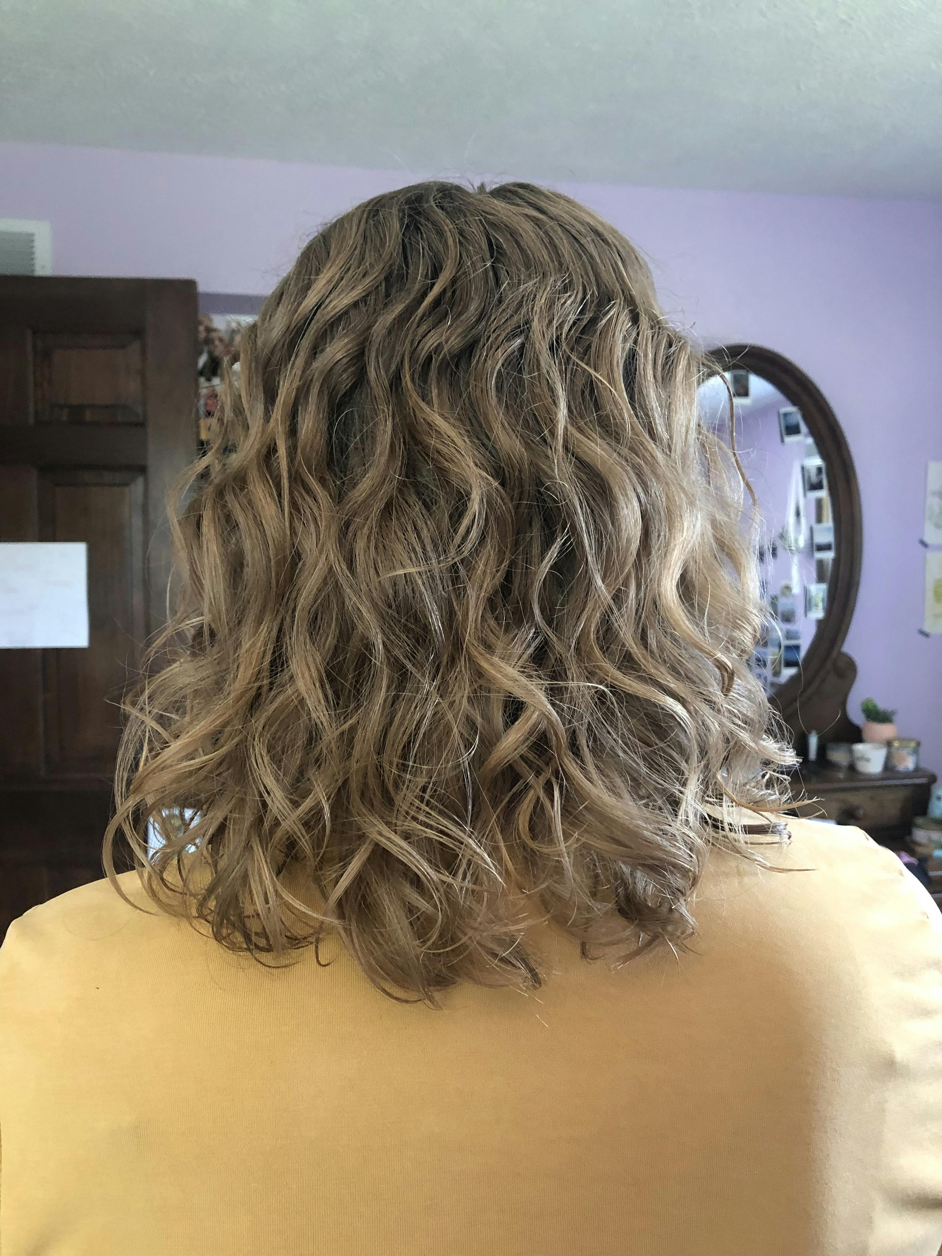 Bounce Curl hair gel, hair gel, curly hair gel, curly hair products