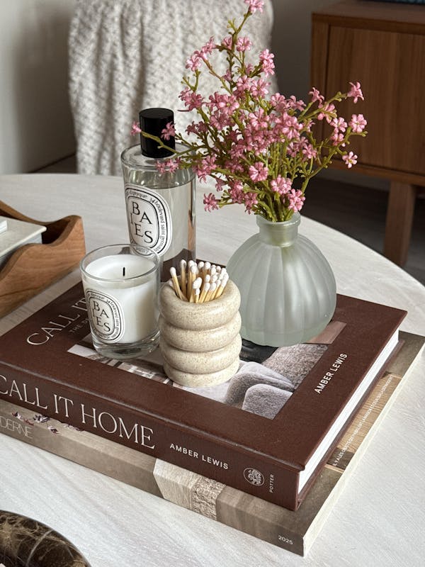 Wavy Ceramic Match Pot Grey