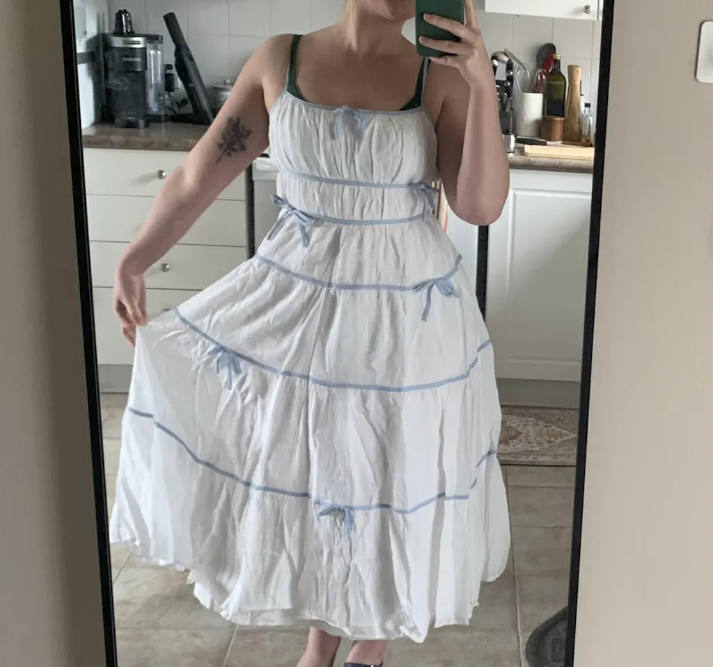 Juliriel | White Midi Dress w/ Blue Ribbons