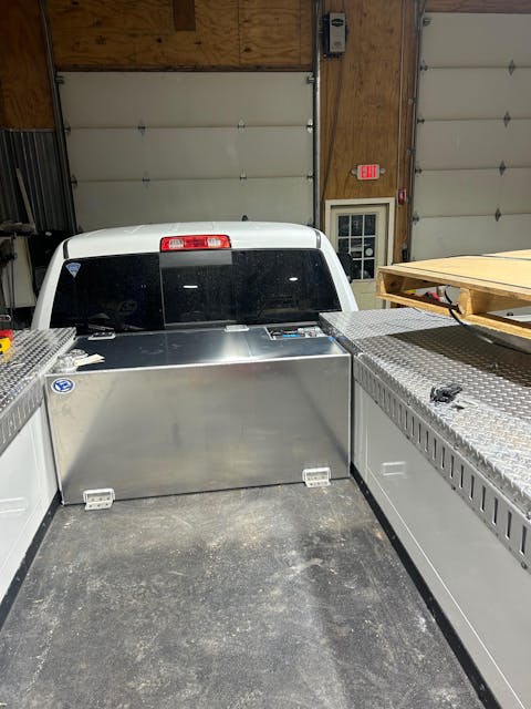 100 Gallon 49 x 24 x 22 Tank W GPI 15GPM Pump Included