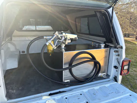 26 Gallon 26 x 16 x 16 Aluminum Tank With GPI 15GPM Pump Included