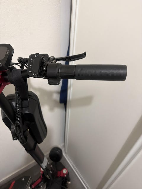 Thumb throttle and twist throttle 2 in 1 for Boyueda S5-11 and Q7 Pro max