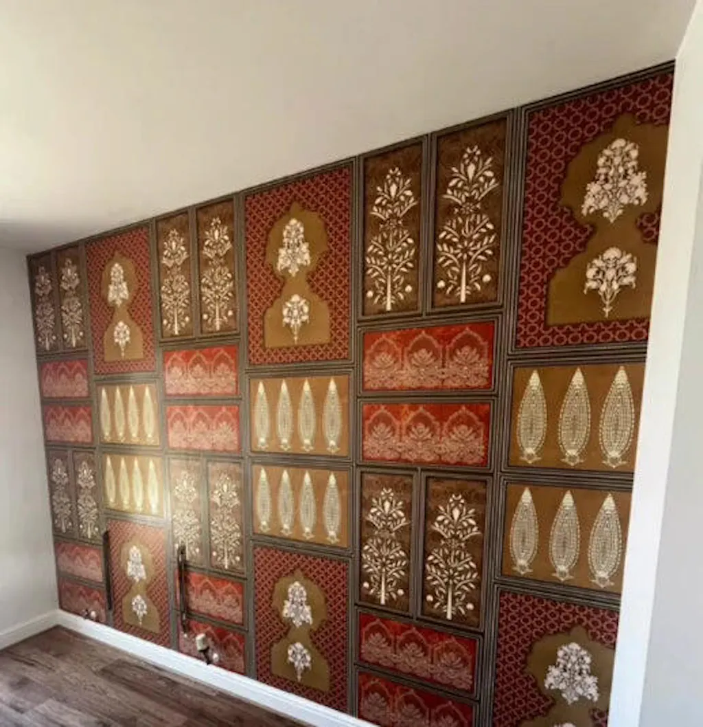 Blooming Inlay: "Rachana" Wallpaper