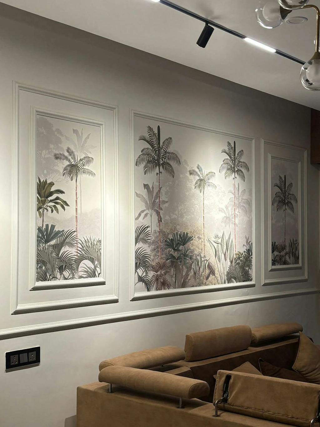 Botanical Calm: "Kovalam" Wallpaper