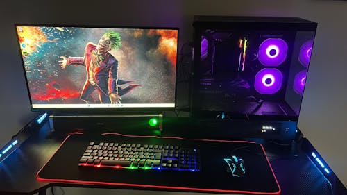 BREUNOR UBBE - PC GAMING Ryzen 5 9600X fino a 5.40 GHz, RTX 5070 12GB, RAM 32GB DDR5 , SSD 1TB, Dissipatore a Torre CON DISPLAY 4.3'' LCD , W11