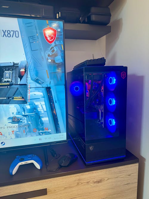 BREUNOR ODIN - PC Gaming Ryzen 7 7800X3D , RTX 5070 12GB, Ram 32GB DDR5 6000MHz, SSD 1000GB NVMe, Dissipatore a Liquido 360mm, Windows 11 Pro