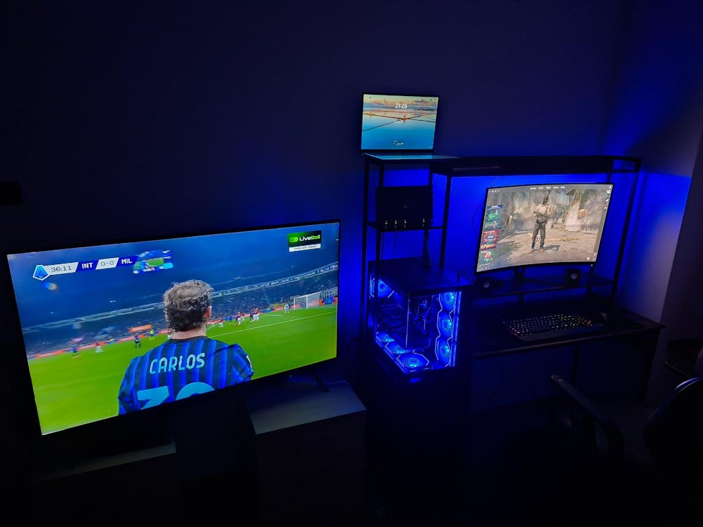 BREUNOR KRAKEN - PC Gaming Ryzen 7 7800X3D , RTX 5070 Ti 16GB, Ram 32Gb 6000MHz, SSD NVMe 1000GB, Dissipatore liquido 360mm, Windows 11 Pro