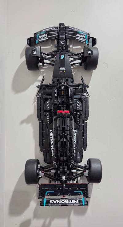 Wall-Mount Display for 42171 - Mercedes-AMG F1 W14 E Performance