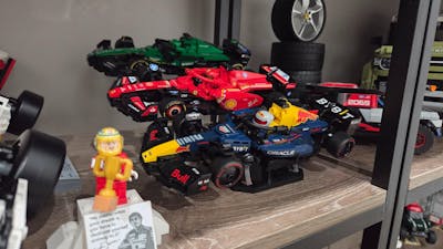 LEGO F1 Speed Champion Display Stand (2025)