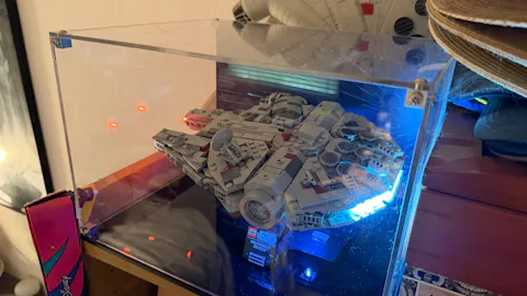 Display Case for LEGO Star Wars Millennium Falcon (75375)