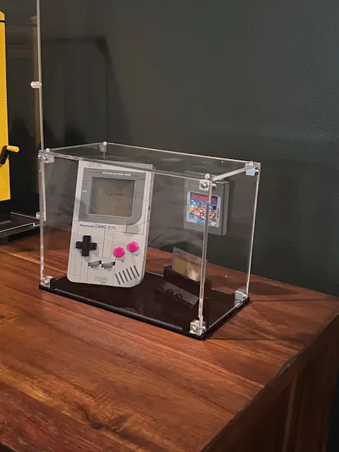 Display Case for LEGO Game Boy (72046)