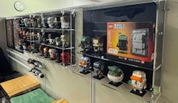 LEGO® BrickHeadz 18-Count Wall-Mounted Display Case