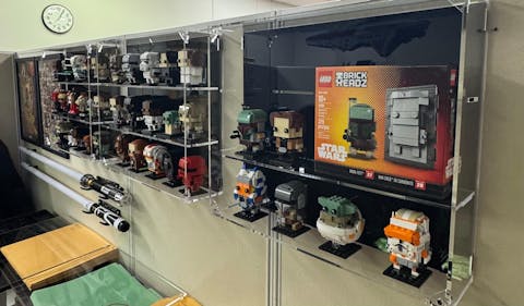 LEGO® BrickHeadz 18-Count Wall-Mounted Display Case