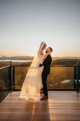 SIGNATURE ROMANTIC PEARL Chapel Veil