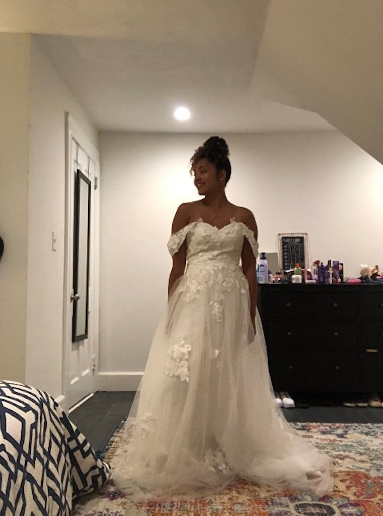 FIVE WOMEN TRY ON SAME AFFORDABLE WEDDING DRESSES