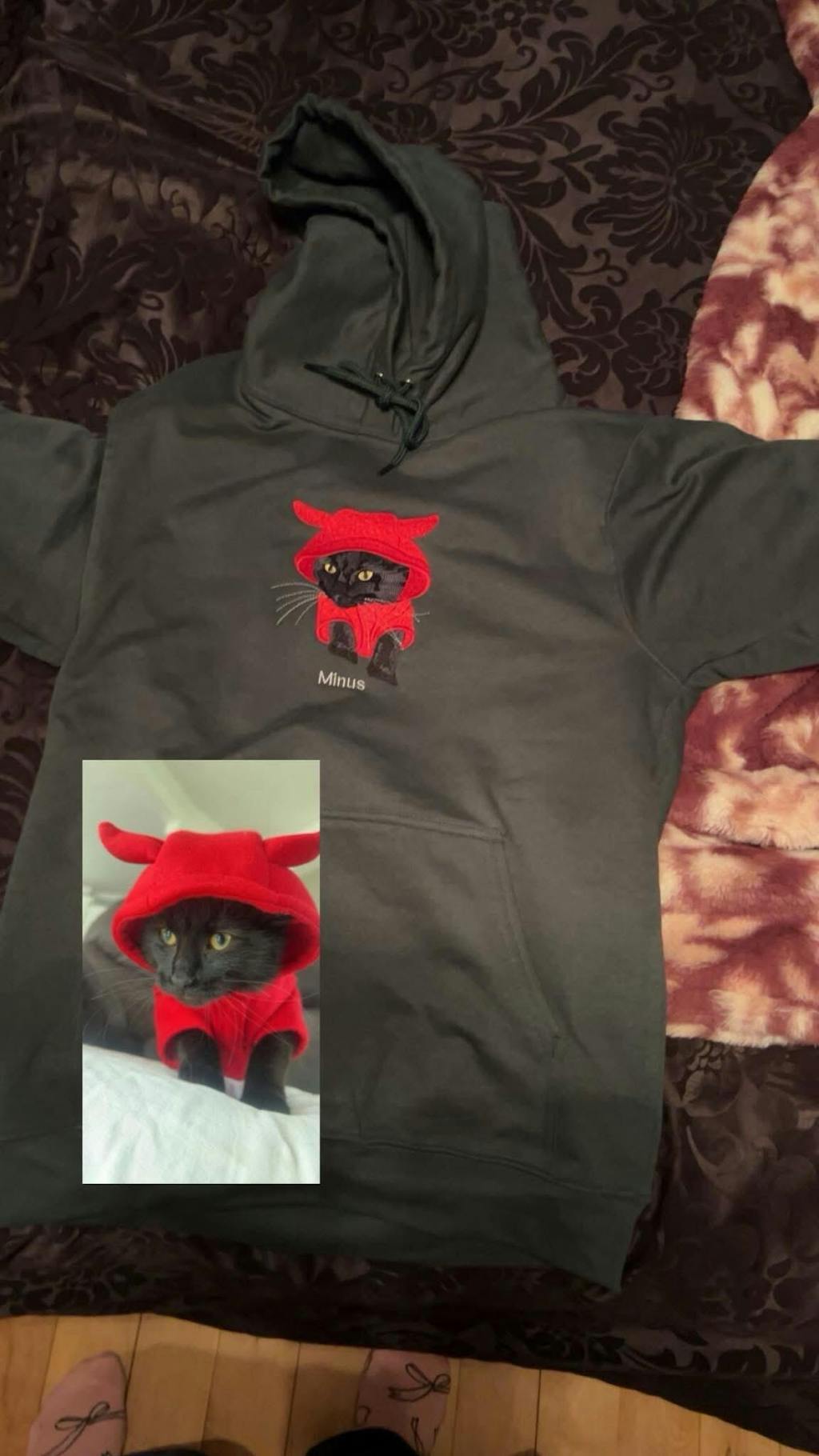 Hoodie personnalisé Animal Réaliste brodé