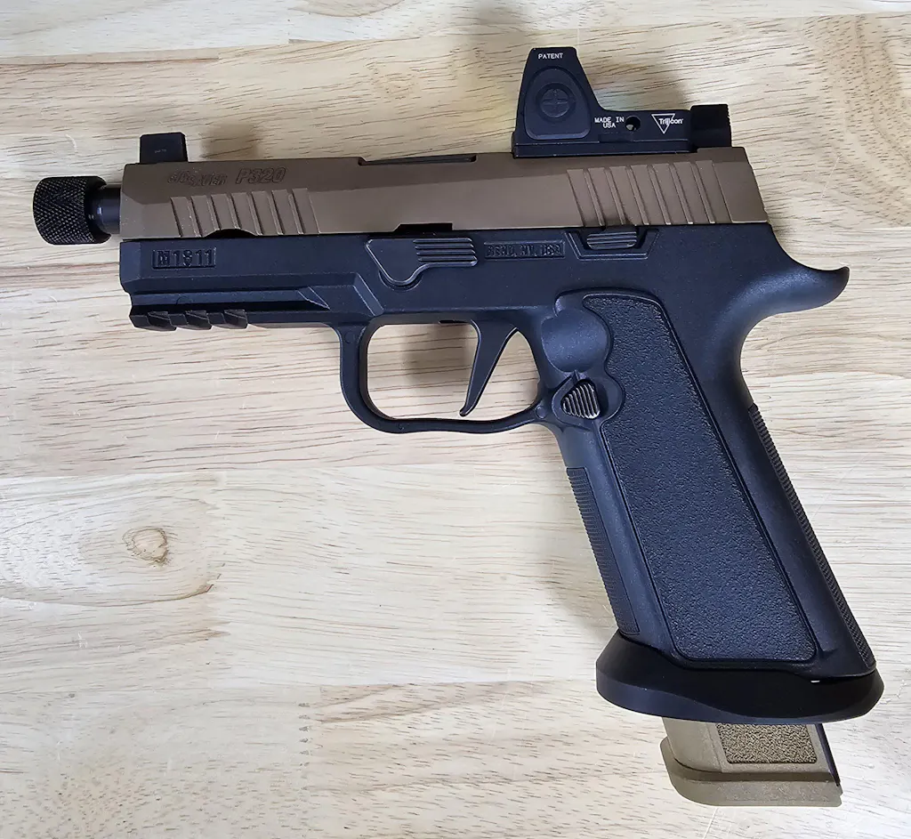 M1811/M1823 Grip Module Magwell