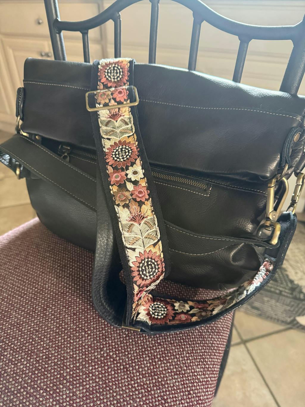 Lauren Crossbody - Black Sand