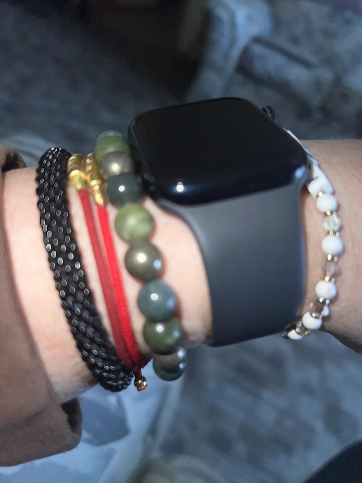 Red string bracelet