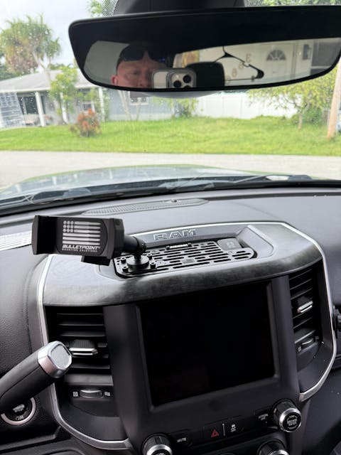 RubiGrid® V2 2019+ RAM Truck 1500/2500/3500/4500/5500 + TRX Dash Mount