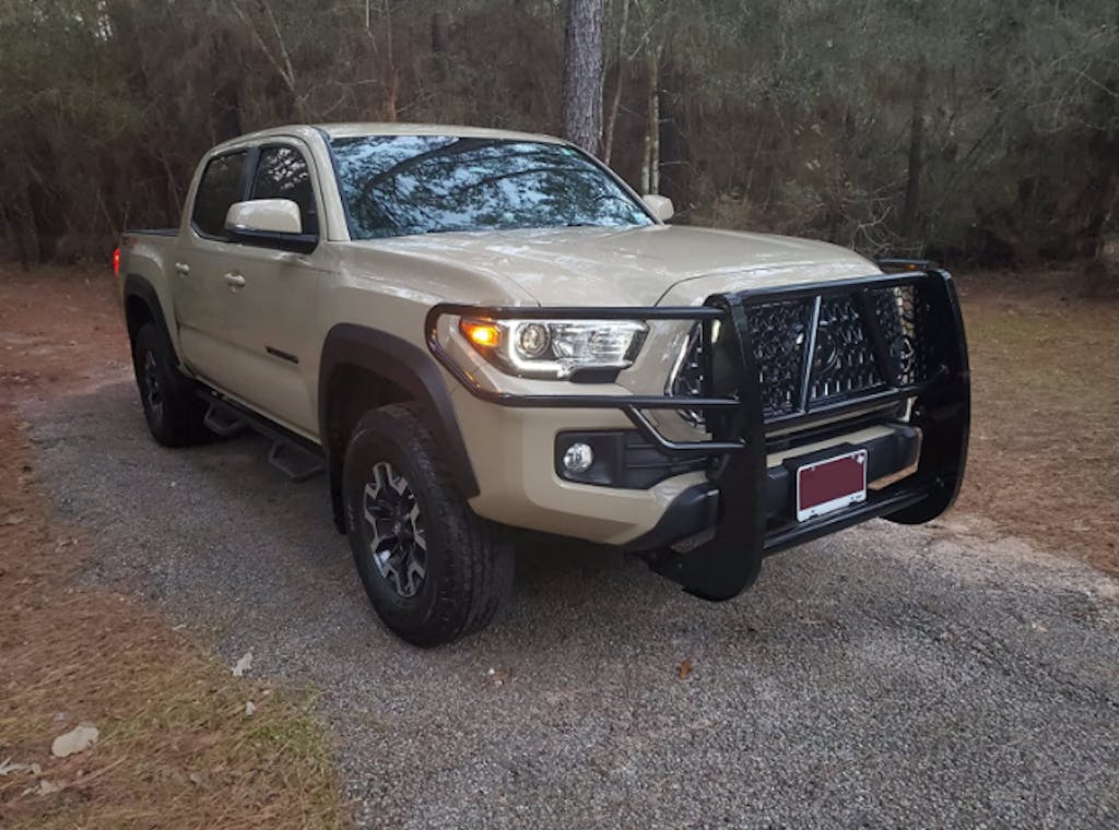 Ranch Hand GGT16MBL1 2016-2023 Toyota Tacoma Legend Series Grille Guar ...