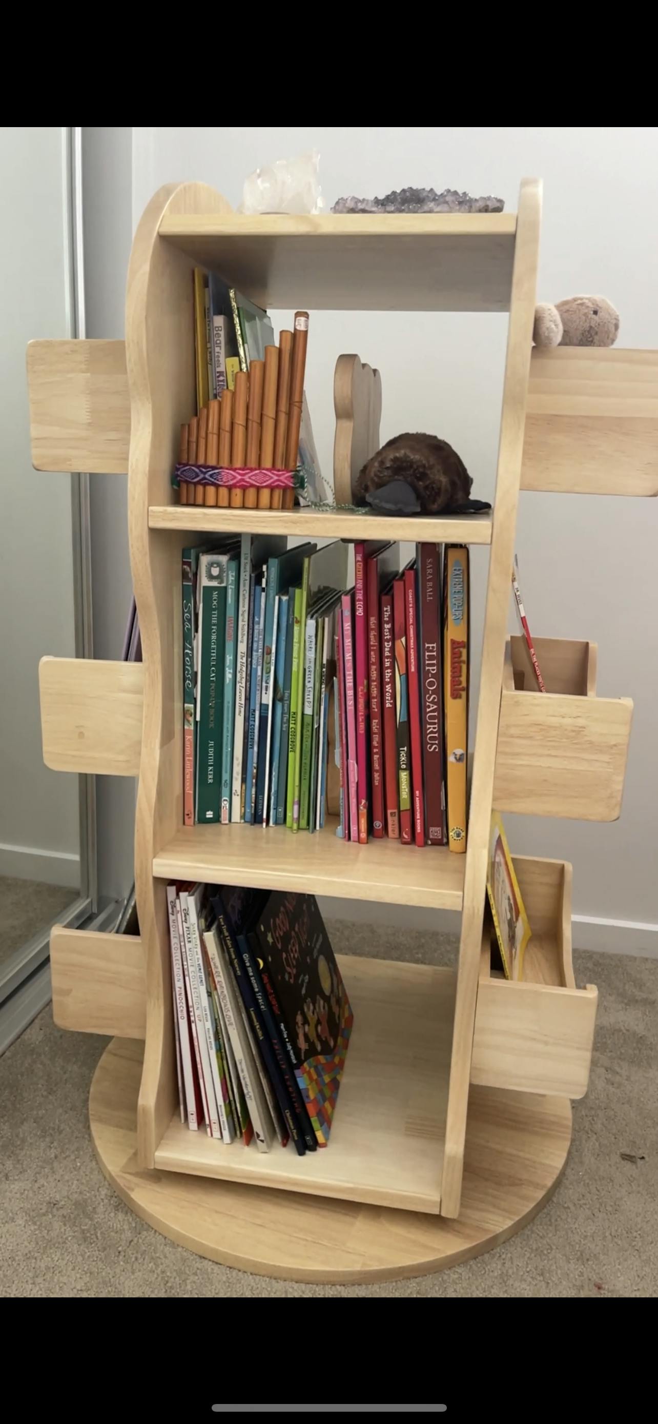 Revolving Solid Wooden Bookcase in Australia Bunny Tickles Mesasilla Bunnytickles