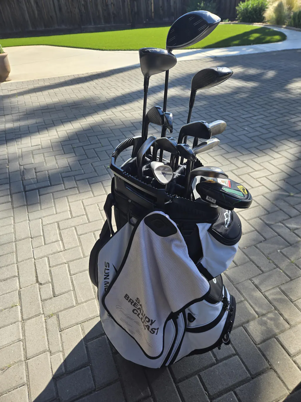 BUNX GOLF TOWEL