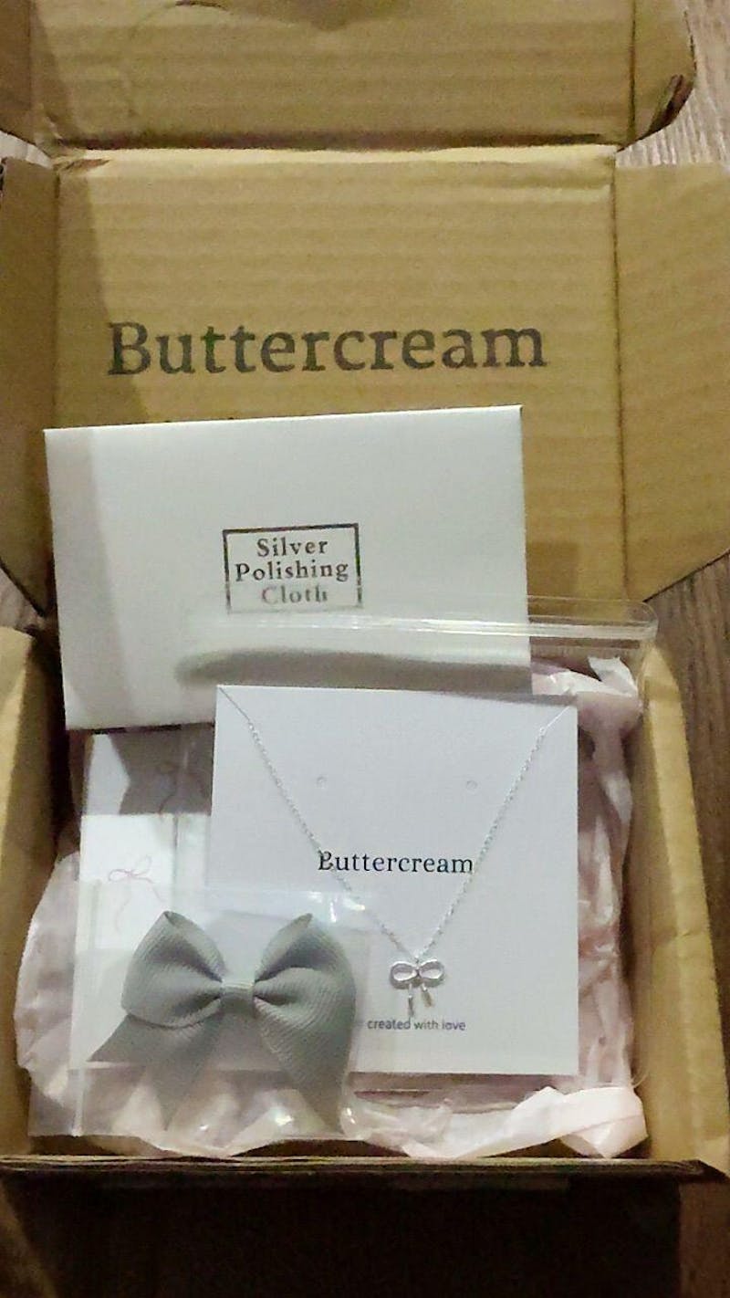 Annies Ribbon Rope Necklace