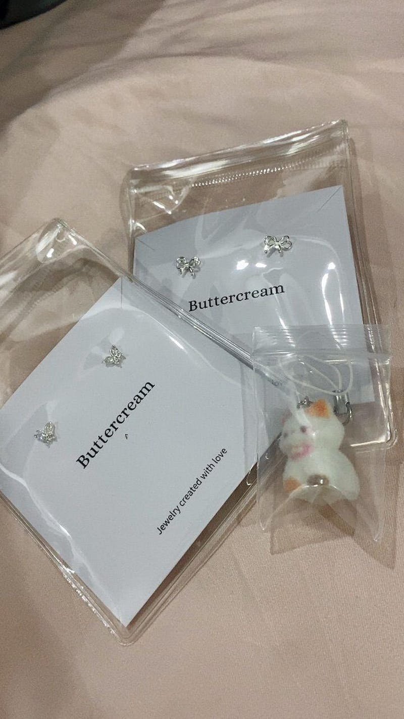 Coni Ribbon Bow Knot Earrings