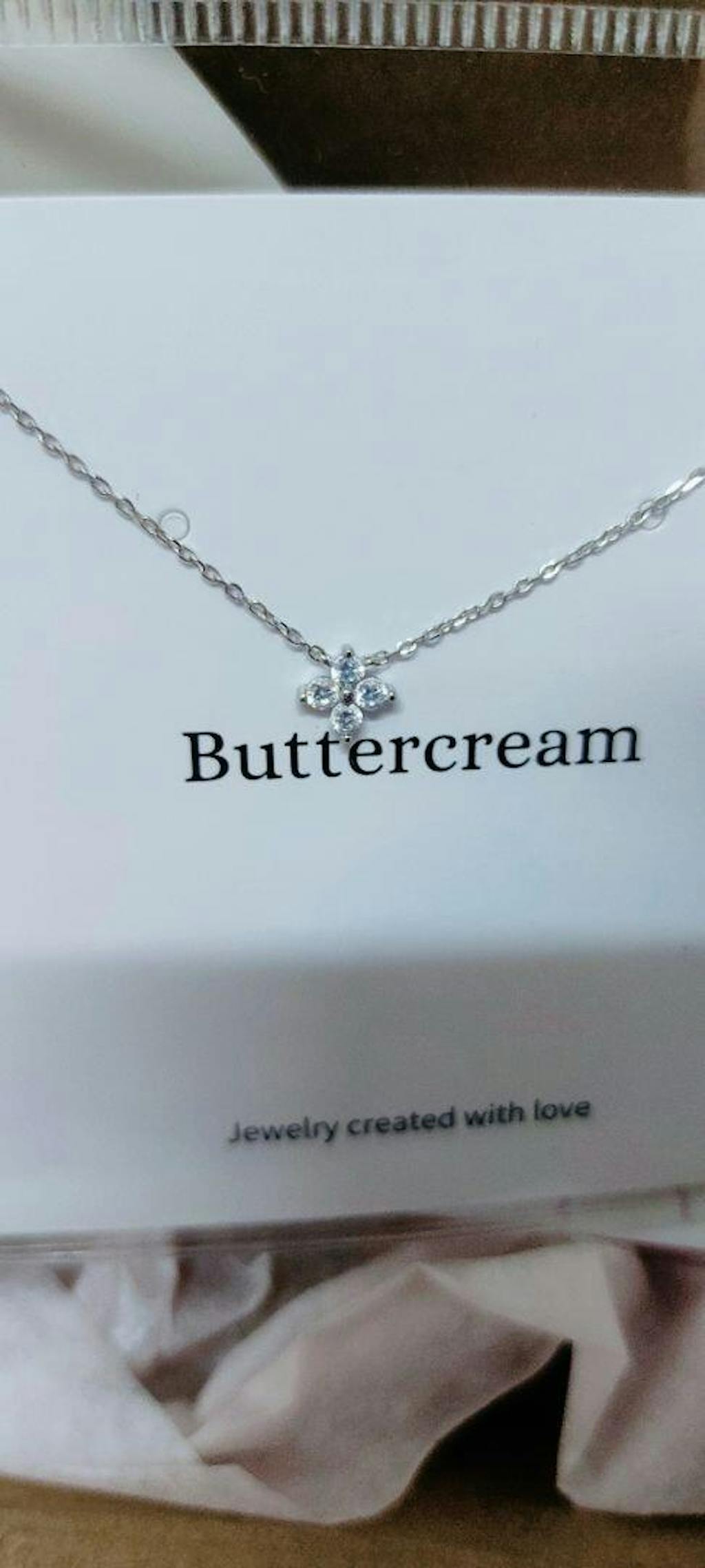 Lumi Four-Leaf Clover Necklace in Silver