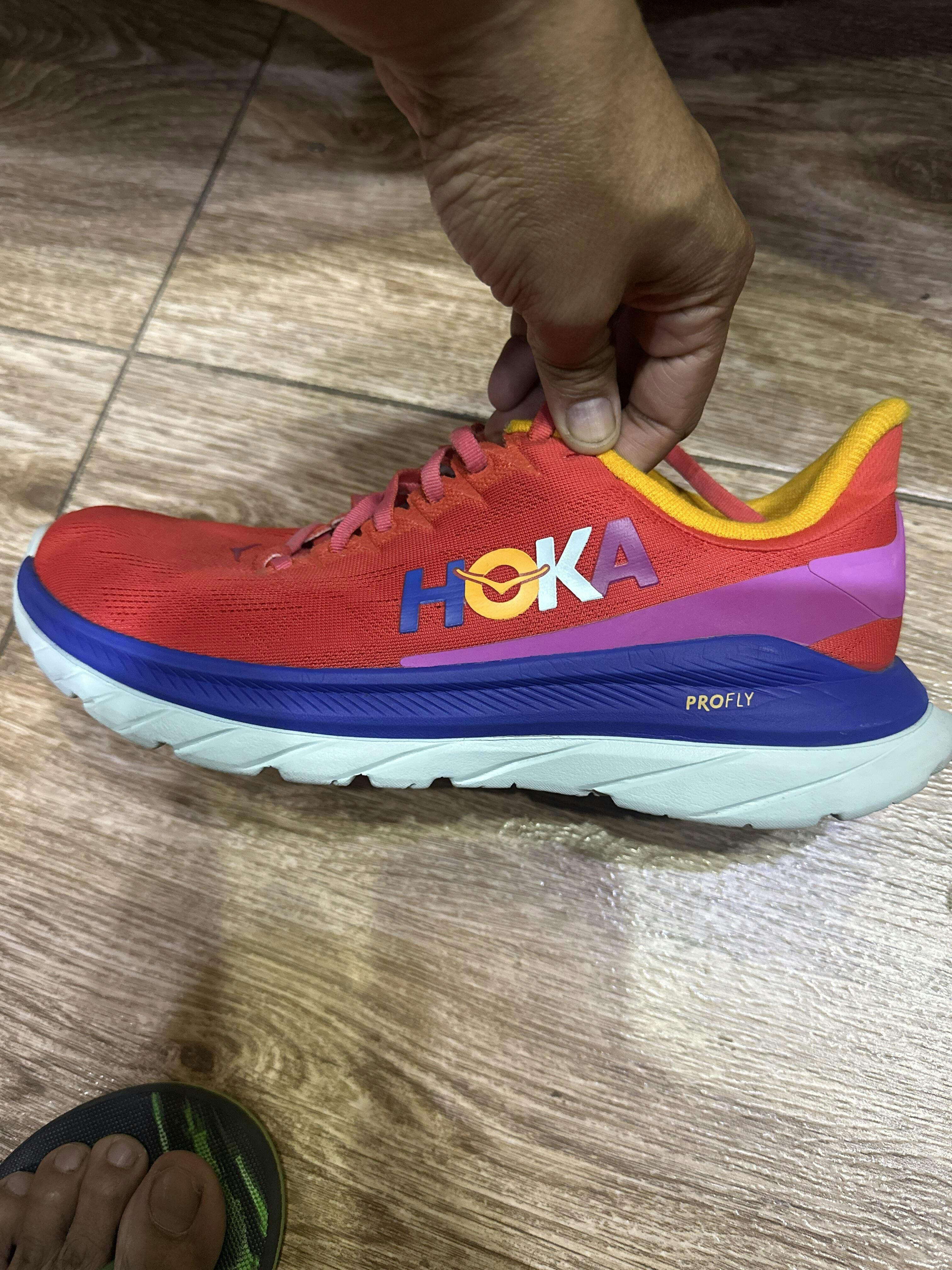 nike zoom strong mens