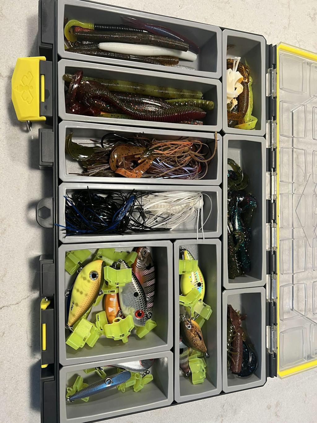 HOT Buzbe Colony 28 Buzbe Tackle Box Review Buzbe Colony