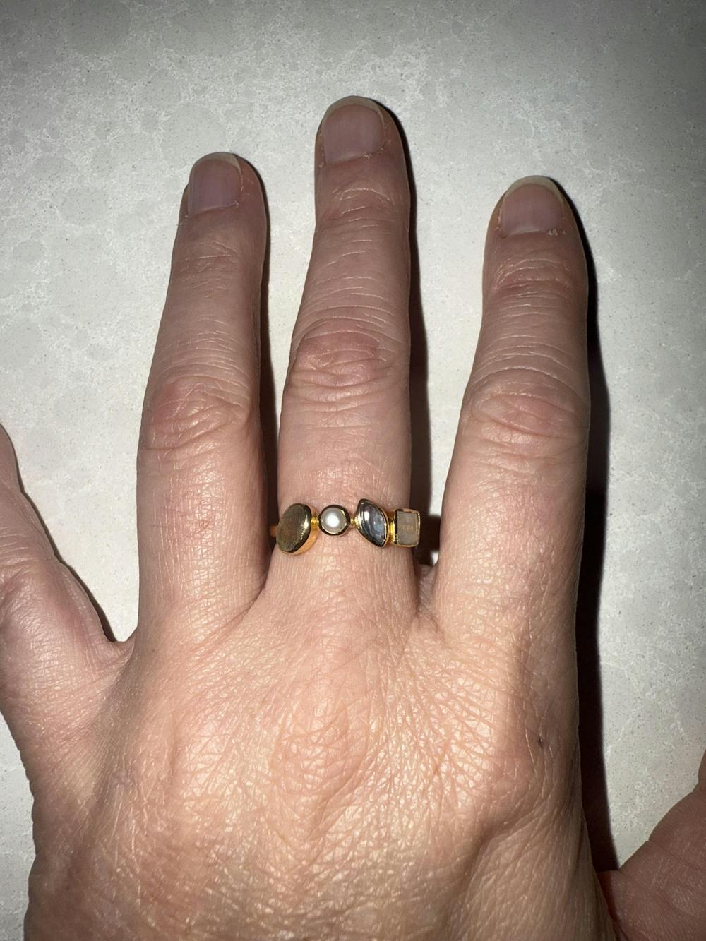 Brynn Ring * Labradorite, Pearl, Iolite hydro and Moonstone * Gold Plated * BJR286