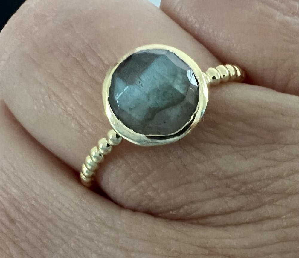 Tessy Ring * Labradorite * Gold Plated 18k * BJR333
