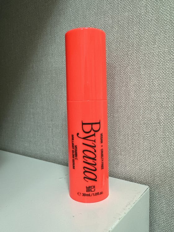 VITAMIN C BRILLIANT GLOW SERUM