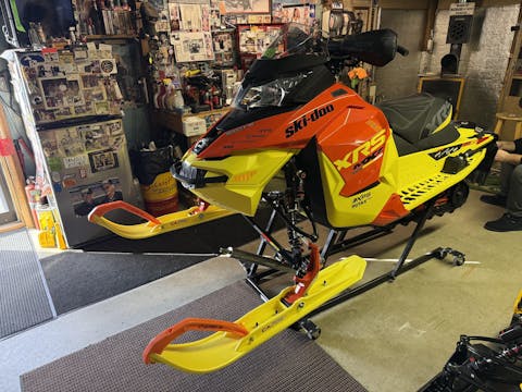 XPT Performance Trail Snowmobile Skis