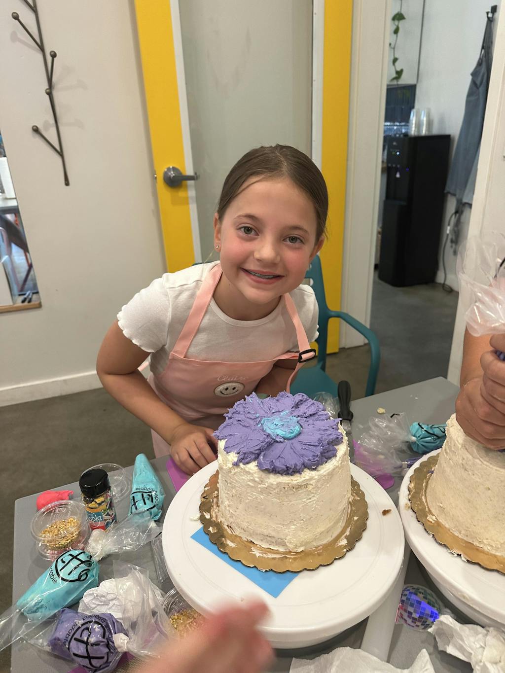 In-Studio Cake/Cupcake-Decorating Party