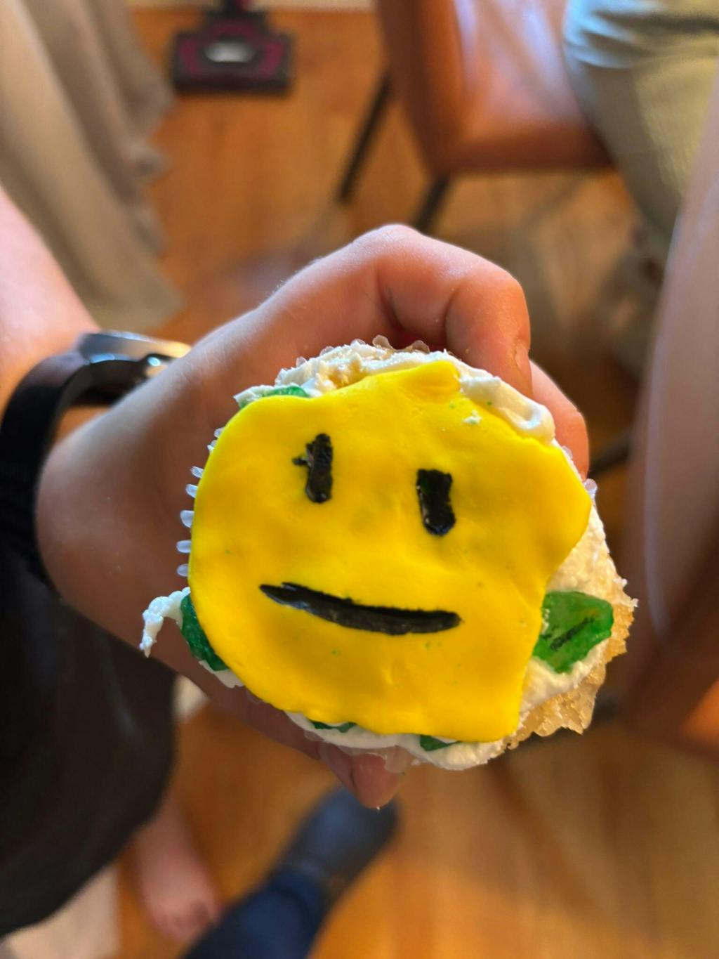 Happy Hearts Emoji Cupcake Kit - Pickup @ Cake Hoopla