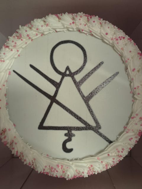 Create Your Cake (Custom Image) - 7"