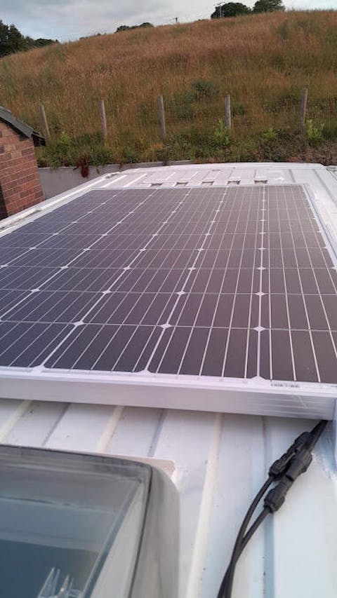 Victron 305 Watt Solar Panel, Victron Smart 100/30 MPPT Solar Charge Controller, Cable, Mounting & Gland. KIT54