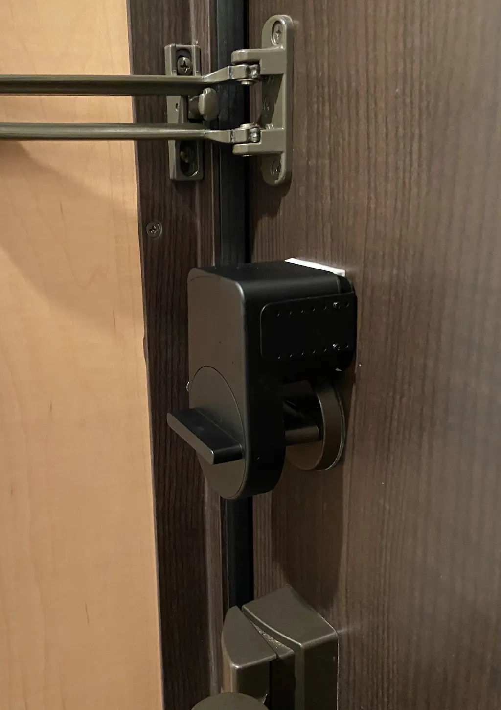 SESAME (セサミ) mini スマートロック ＋ WiFiアクセスポイント