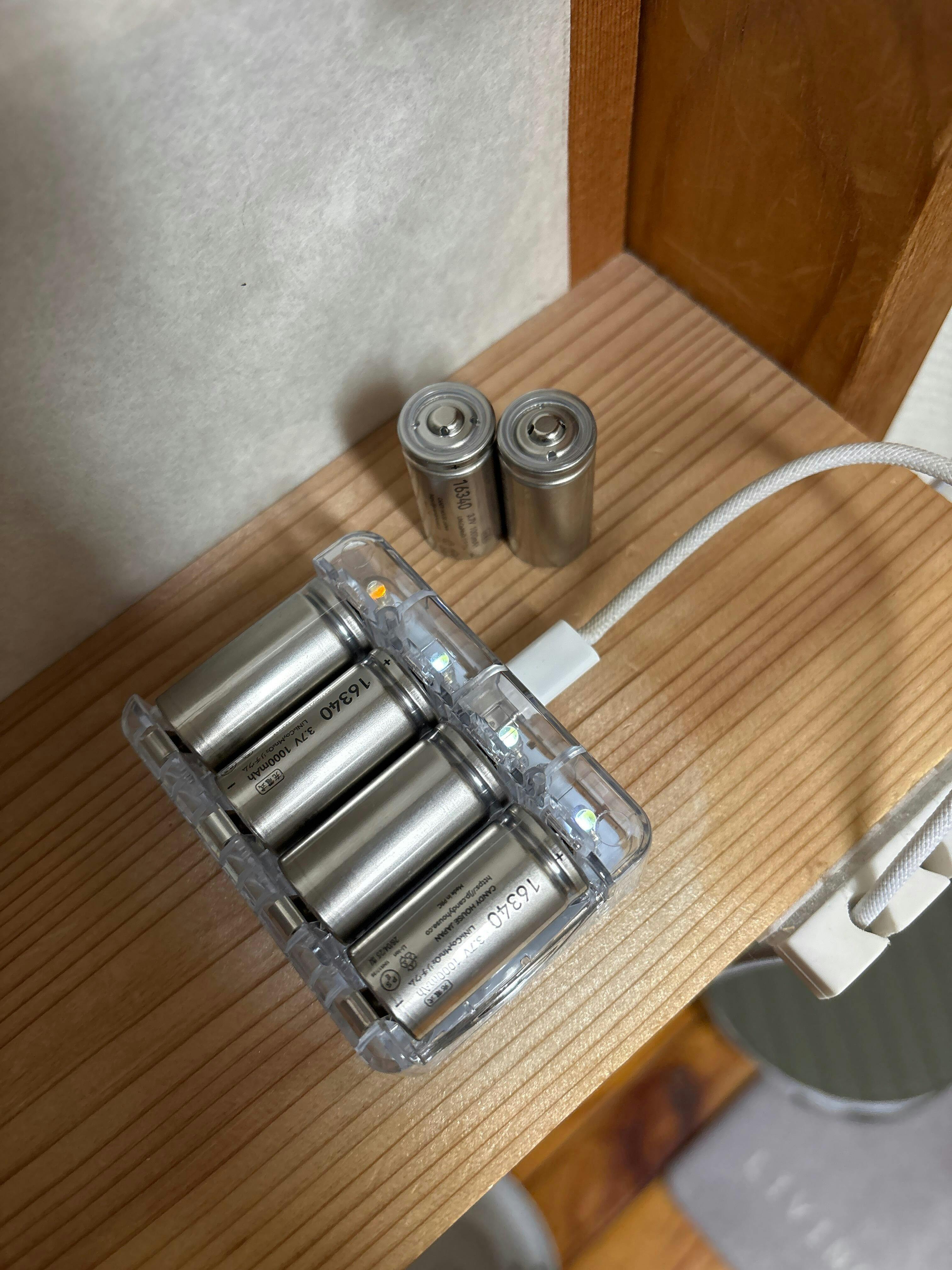 NEW】充電器（弊社充電式リチウム電池専用）