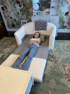 Customer photo from Pam Dorsey's Canvas & Ivy review