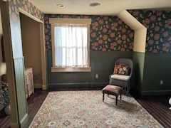 Customer photo from Pam Dorsey's Canvas & Ivy review
