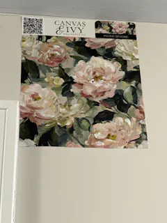 Customer photo from Lee Anne Mastrangelo's Canvas & Ivy review