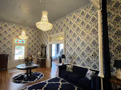 Customer photo from Donna Christensen's Canvas & Ivy review
