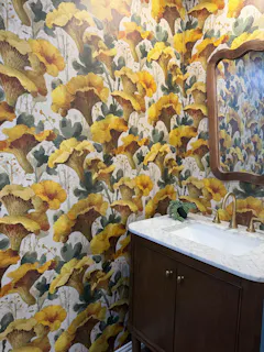 Customer photo from Priscilla Martin's Canvas & Ivy review