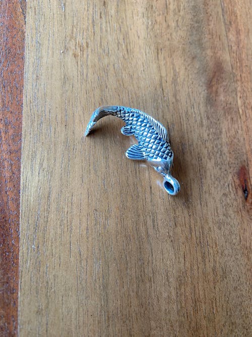 FINLEY - Kette mit Fisch Anhänger