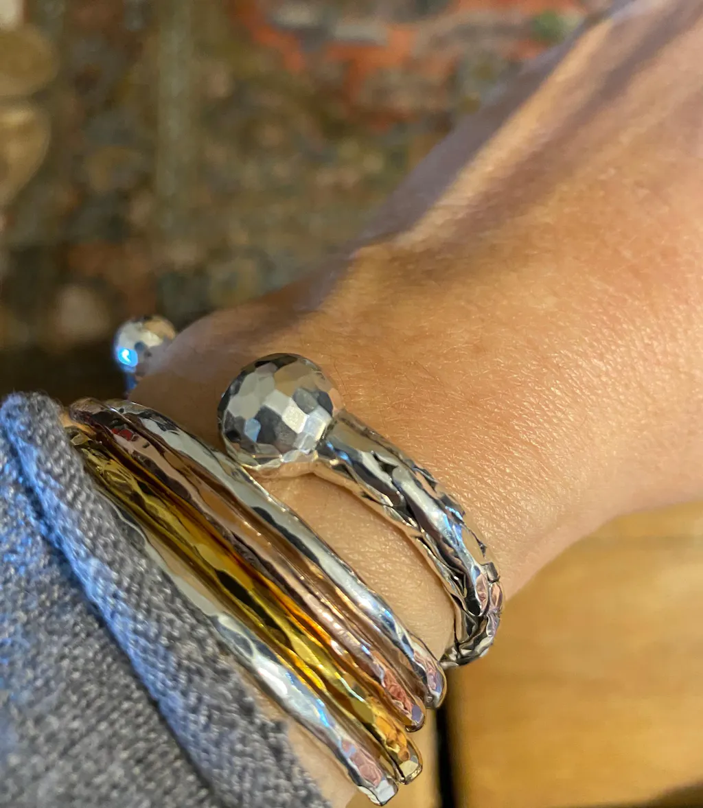 BULLET - Armreif mit Kugeln