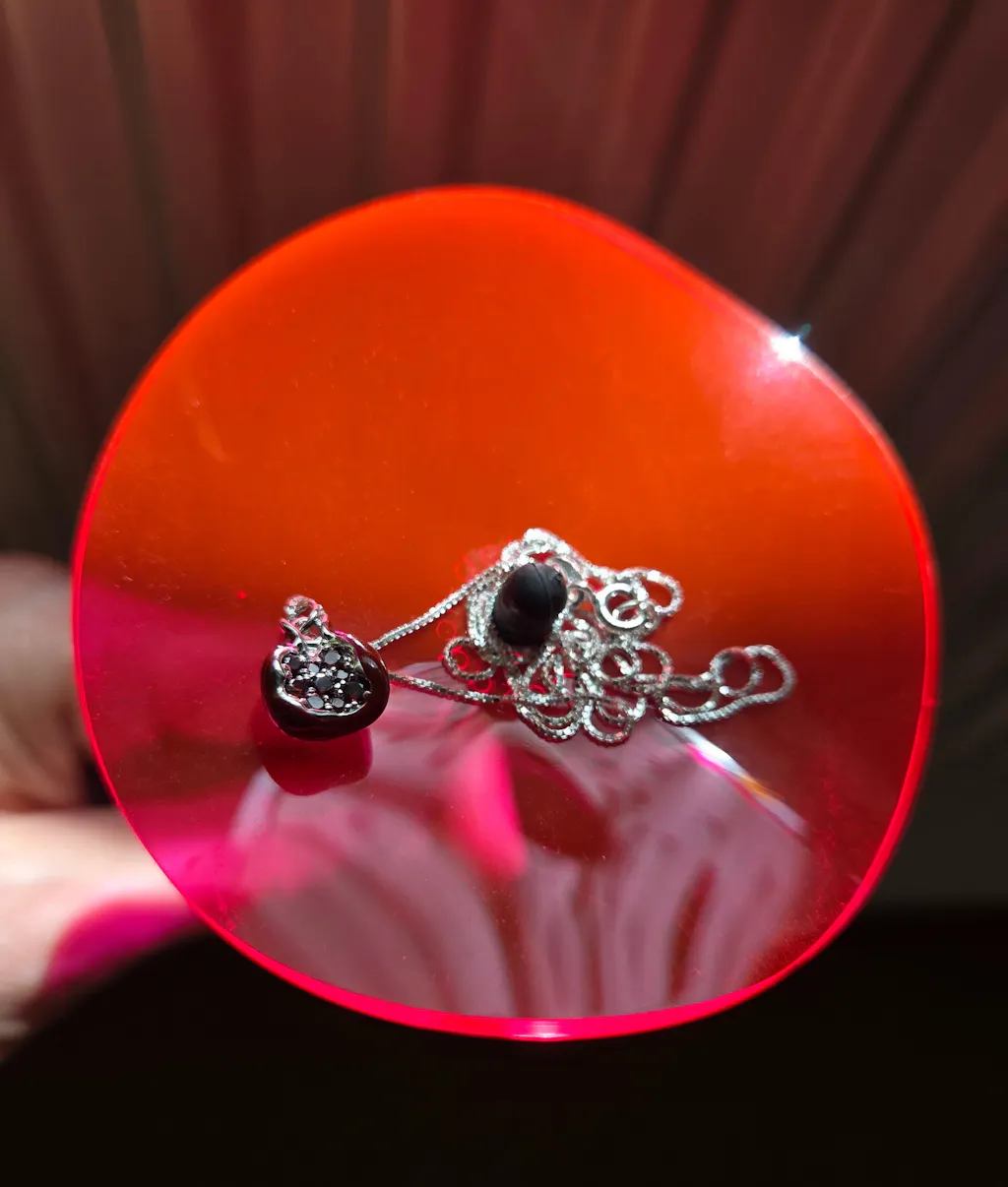 LOVEBOMB rote Silberkette  - Kette mit Granatapfel